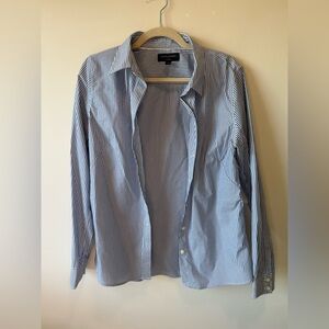 Banana Republic Women’s Blue and White Striped button down shirt